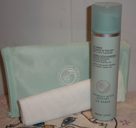 RECENSIONE: Liz Earle Cleanse & Polish Hot Cloth Cleanser