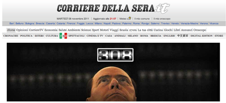 News: Berlusconi annuncia le dimissioni. Due testate a confronto per ricordare questo giorno.