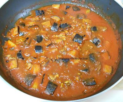 Conchiglie con Melanzane e Noci