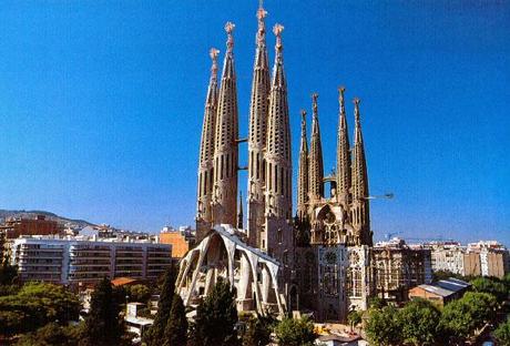 sagrada familia   La Sagrada Familia e il genio di Antoni Gaudì