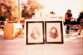 LOMOGRAPHY • al mercatino dell'usato con Pentax PC-550 e Lomography X Tungsten 64 35mm, x-pro