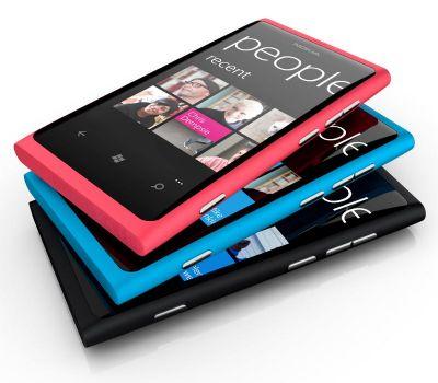 Nokia Lumia 800 59769 1 Nokia Lumia 800 arriva in Italia il 19 Novembre