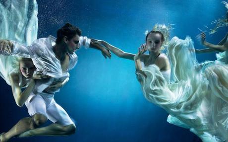 Zena Holloway e le sue visioni acquatiche