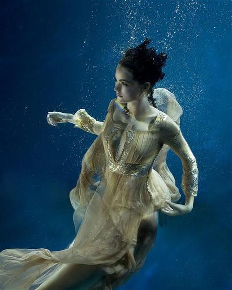 Zena Holloway e le sue visioni acquatiche