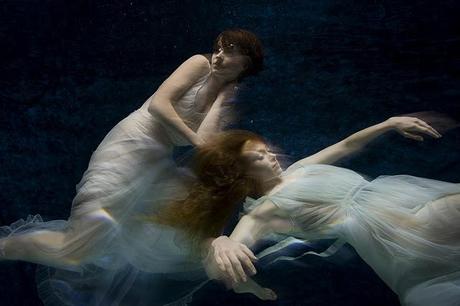 Zena Holloway e le sue visioni acquatiche