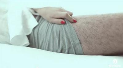 Something For The Weekend: la canzone è servita nel lettone