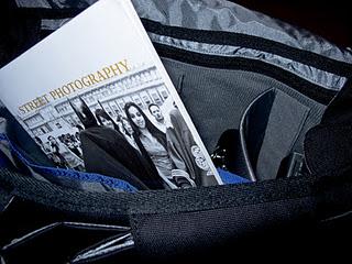 RETROSPECTIVE 30: la borsa ideale per lo street photographer