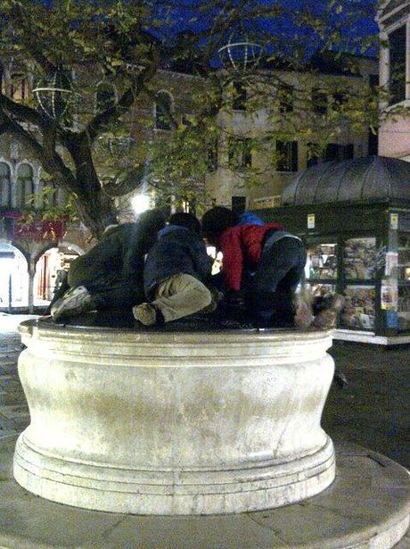 Il San Martino dei bimbi a Venezia: tra dolcetti e schiamazzi. E un cicheto di petto d'oca.