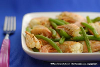 I crostacei: scampi e gamberi con fagiolini e paté di pomodori secchi e capperi di Pantelleria