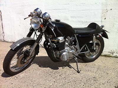 CB750 F1 Super Sport Café Racer