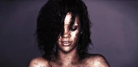 Rihanna canta live “We Found Love” per la prima volta a Londra!