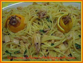 Rifatte senza glutine: Linguine ai calamari e nettare d'arancia Rifatte senza glutine: Linguine ai calamari e nettare d'arancia
