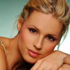 MICHELLE HUNZIKER 