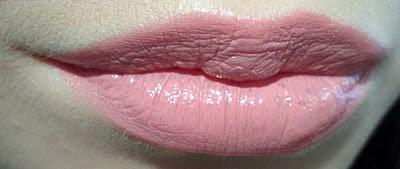 Lioele - Dollish Lipstick Review/Recensione + Photos/Foto