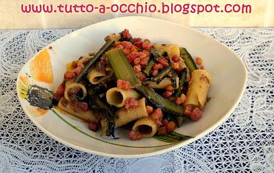 Profumi d'autunno - Rigatoni con lenticchie, cicoria e pancetta croccante