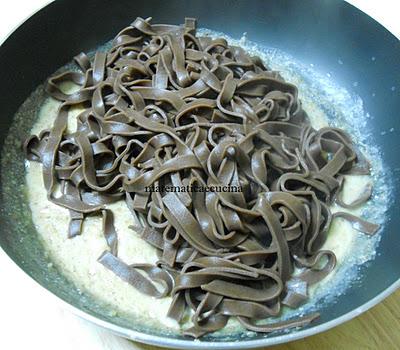 Tagliatelle al Cacao con Gorgonzola e Noci