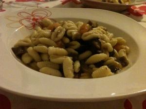 Pasta fresca con melanzane sott’olio