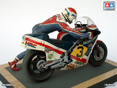 Diorama - Freddie Spencer & Honda NS 500 1983 by Sennake (Tamiya)