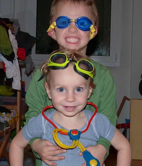 SUGLI OCCHIALETTI DA NUOTO SENZA IL NUOTO