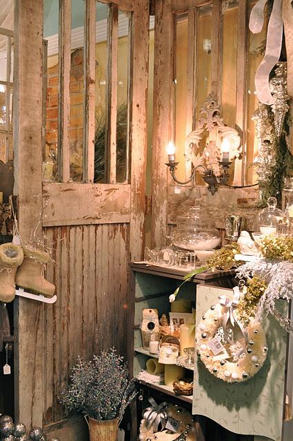 SHABBY CHIC INTERIORS DESIGN: FRENCH STYLE DECORATION
