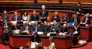 Salvatori raso terra