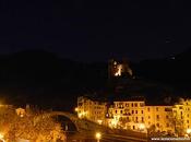 Dolceacqua dorata nostro castello buio.