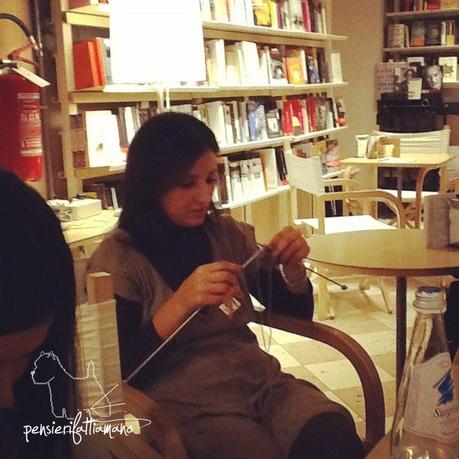 Storie da raccontare, il Knit Cafè nuovo filò