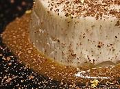 Budino yogurt salsa mou, cioccolato Modica briciole d'oro.