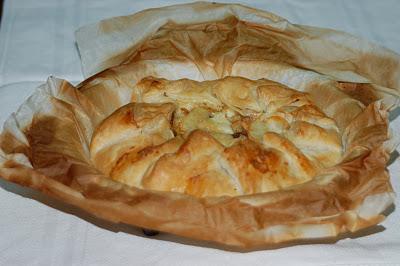 Sfoglia con patate e confettura extra di cipolle rosse