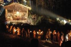 Presepe vivente con fiaccolata