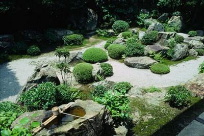 giardino zen esterno