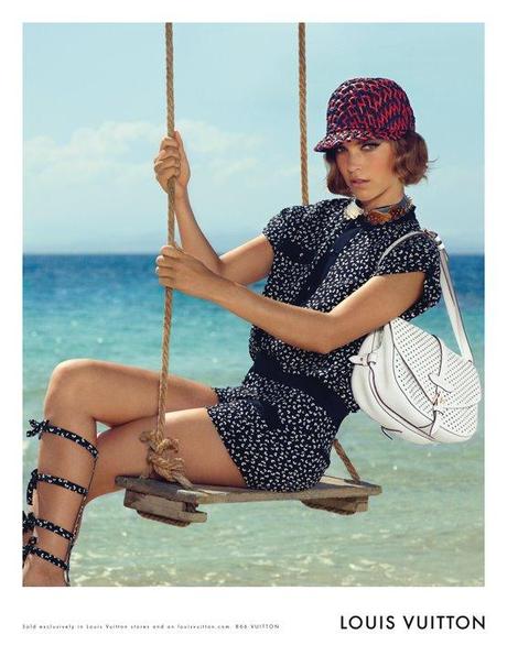 Arizona Muse Nella Campagna Pubblicitaria di Louis Vuitton Resort 2012