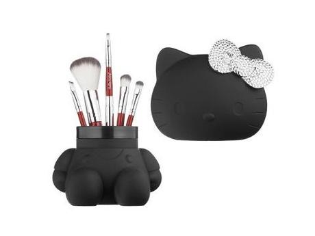 BEAUTY | Hello Kitty Film Noir Collection by Sephora per il Natale 2011