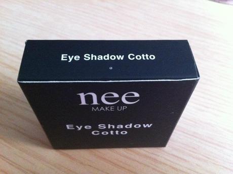 Nee Make Up : Lipstick Red Star e Ombretto Cotto Nero Review