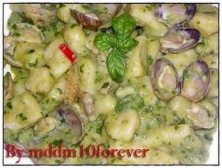 GNOCCHI STUZZICANTI CON LE VONGOLE