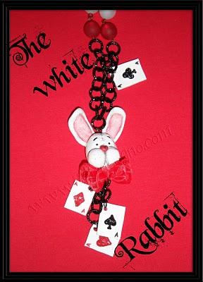 COLLANA BIAN CONIGLIO - NECKLACE WHITE RABBIT IN WONDERLAND OOAK