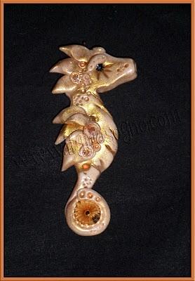 CIONDOLI OOAK CAVALLUCCI MARINI -PENDANT SEAHORSE OOAK