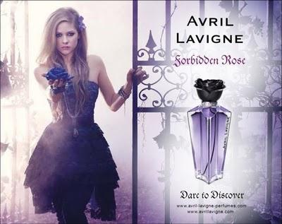 Avril Lavigne lancia il suo  SECONDO profumo: FORBIDDEN ROSE