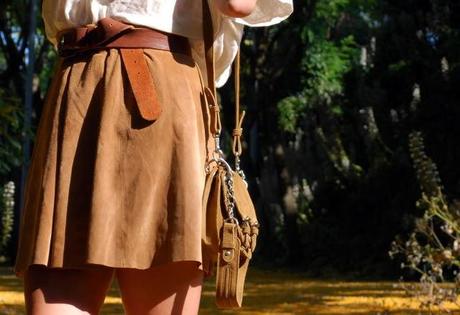 Le cinture sono sempre di tendenza, sottili o alte la mag...