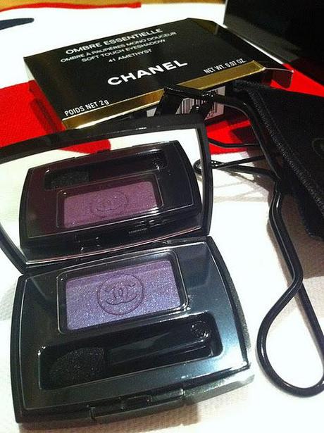 New in:CHANEL..makeup!