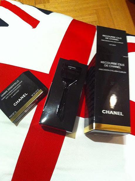 New in:CHANEL..makeup!