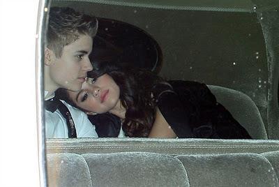 Justin Bieber in Rolls Royce rulez con Selena Gomez