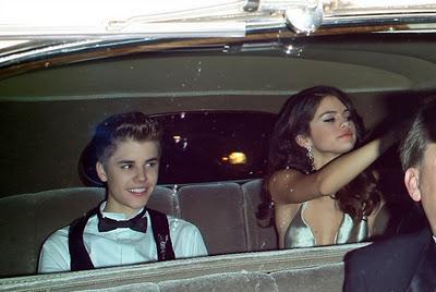 Justin Bieber in Rolls Royce rulez con Selena Gomez