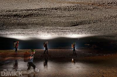 Viaggi nel Mondo - Vietnam la grotta più grande al Mondo