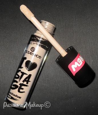 Essence: I ♥ Stage - Eyeshadow Base