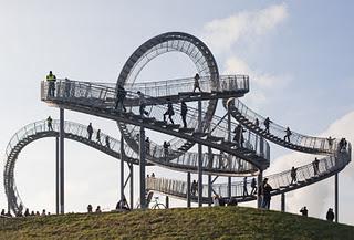 Magic Mountain _ heike mutter + ulrich genth: tiger and turtle