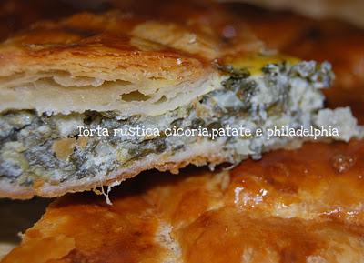 Torta rustica con cicoria, patate e philadelphia