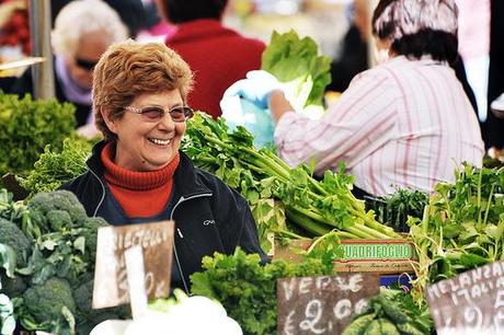 Signora al mercato di Campo dei Fiori