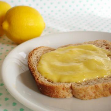 http://www.comefaccioper.it/wp-content/uploads/2011/05/lemon-curd4.jpg