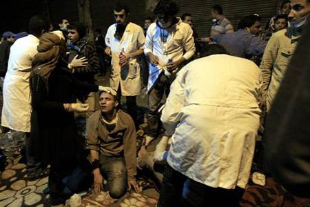Egitto Vittime Scontri Piazza Militari Esercito Egiziano si scusa per le vittime e apre inchiesta